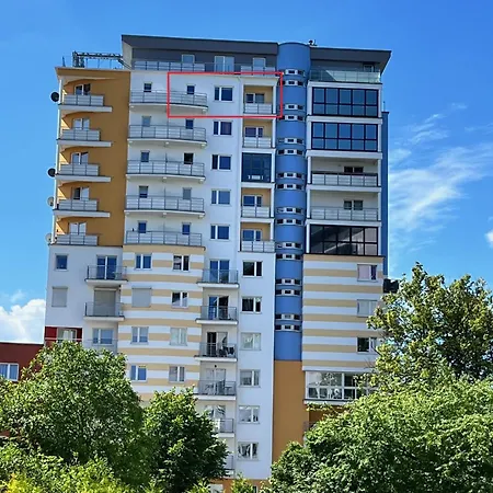 Portowa Z Widokiem Na Morze * Колобжег