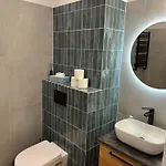 Portowa Z Widokiem Na Morze Lejlighed