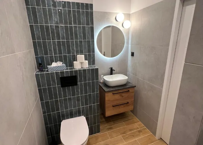 Portowa Z Widokiem Na Morze * Kolobřeh